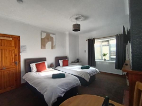 Geneva Cottage - close to Darlington train station